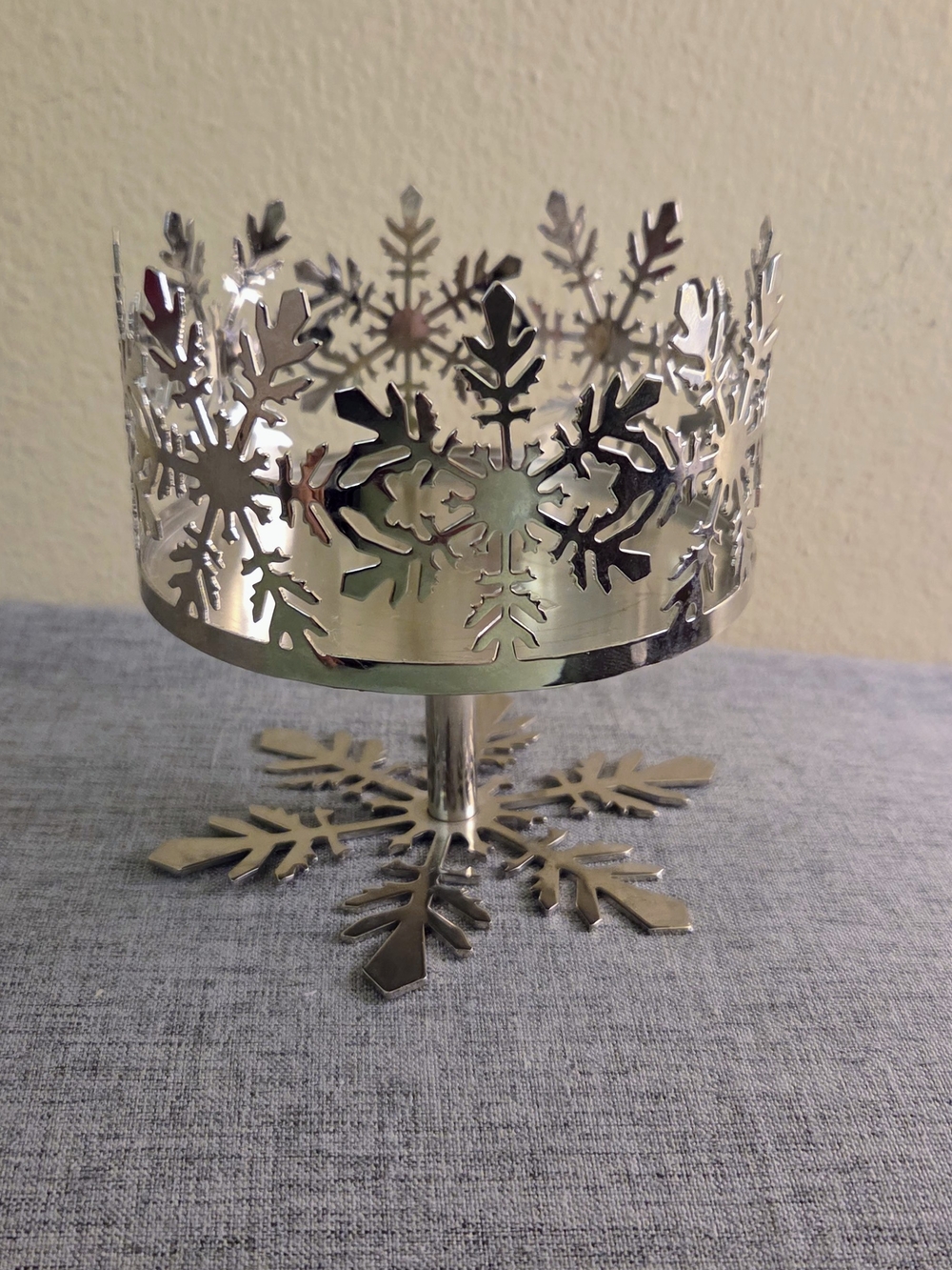 B&B Works Silver Snowflake Pedestal Candle Sleeve Holder